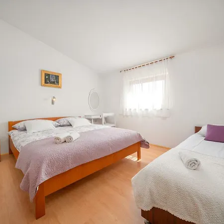 Apartment Skroza Vodice