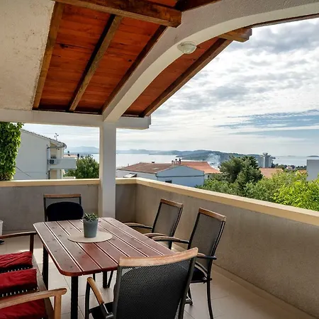 Apartment Skroza